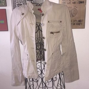 🐝🐝 EUC Mossimo tan lightweight jacket